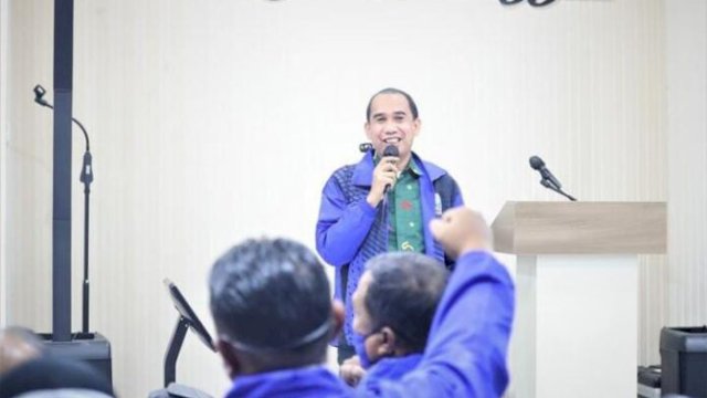 Lepas Atlet Dayung, Ketua DPRD Kota Makassar Rudianto Lallo : Semangat Raih Prestasi