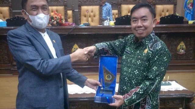 Nurdin Mappiara Pimpin Kunjugan ke DPRD Jeneponto Bahas Perda Inisiatif