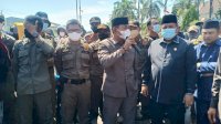 Terima Massa Demo 11 April, Ketua DPRD Pangkep Haris Gani: Kami Akan Perjuangkan Tuntutan Ini!
