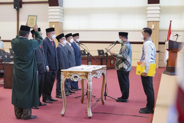 Lantik Pimpinan Baznas Sulsel, Gubernur Dorong Bangun Sistem Transparansi