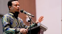 Gubernur Sulsel Instruksikan ASN dan Warga Muslim Tunaikan Zakat