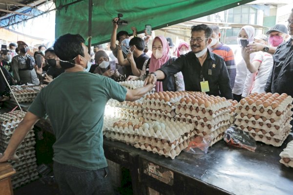 Mentan SYL Sidak Pasar di Kota Makassar