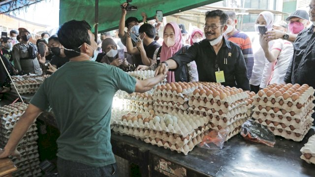 Mentan SYL Sidak Pasar di Kota Makassar.