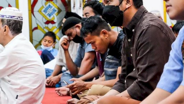 Kepala Bapenda Firman Pagarra Dampingi Danny Pomanto Safari-Amalia Ramadhan.