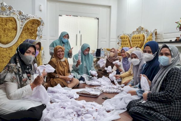 Salut! Hanya 20 menit Diproses, Batik Shiborita Sudah Siap Dipakai