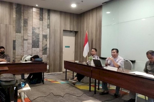 Kepala Diskominfo Makassar Mahyuddin Hadiri Rapat Koordinasi