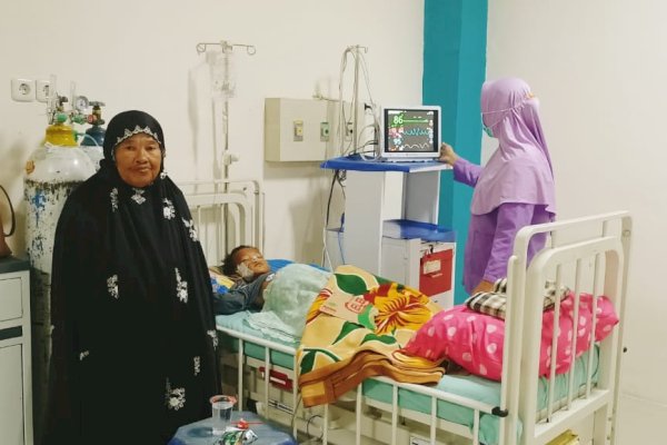 Perut Membesar dan Sembelit, Gubernur Rujuk Bocah Jeneponto ke RSUD Labuang Baji