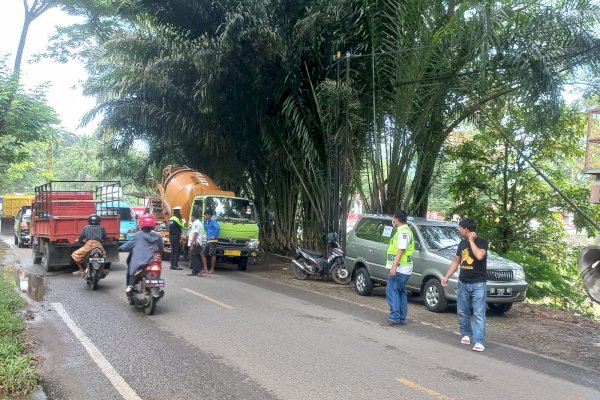 Samsat Torut Cari Kendaraan Tunggak Pajak