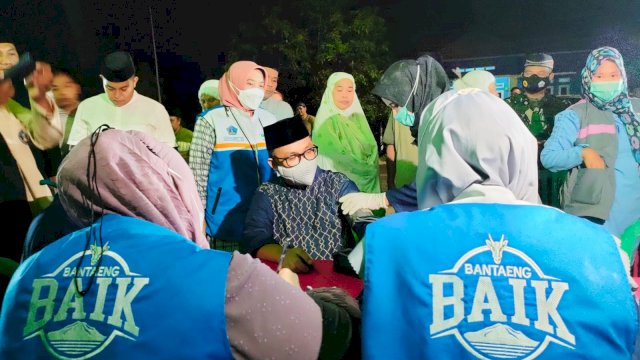 Ilham Azikin Ajak Warga Pa'jukukang Jaga Kedamaian Daerah.