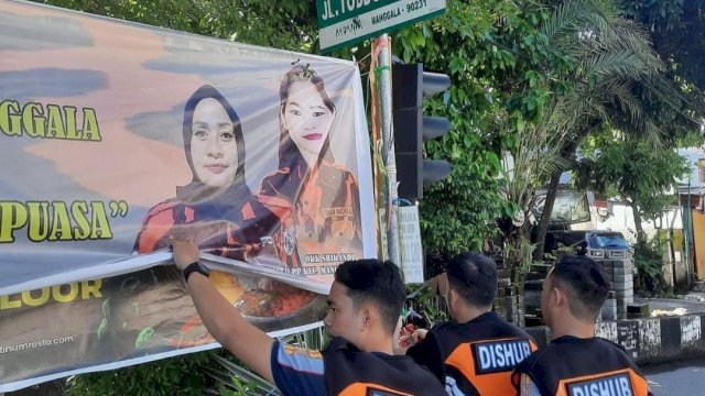 Ganggu Fungsi Rambu Jalan, Dishub Makassar Lakukan Penertiban Spanduk