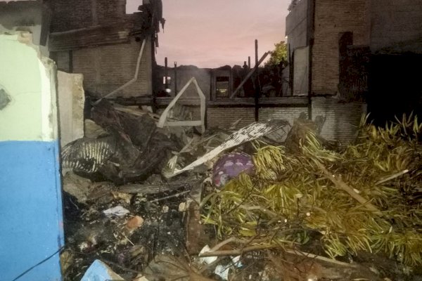 Kebakaran Di Jalan Pandang, Gubernur Sulsel Instruksikan Kirim Bantuan Logistik