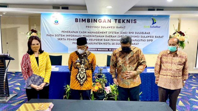 Bentuk Helpdesk, MOU Penerapan CMS Bank Sulselbar Dilaksanakan