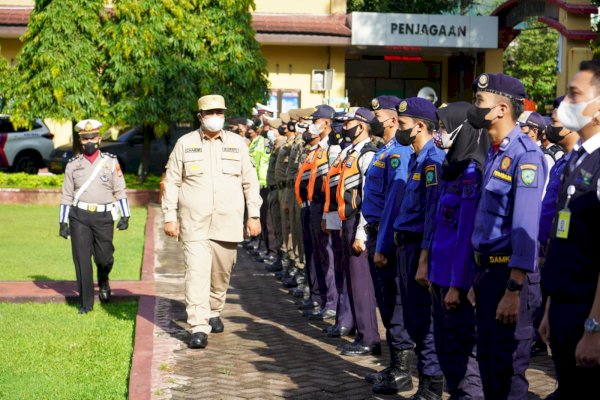 Bupati Maros Chaidir Syam Pimpin Apel Operasi Ketupat 2022