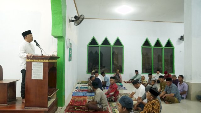 Safari Ramadan, Ilham Azikin Tegaskan Komitmen Tingkatkan SDM.