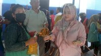 Ketua NasDem Putri Dakka Berbagi, Ribuan Paket Sembako Sasar Warga Se-Luwu Raya