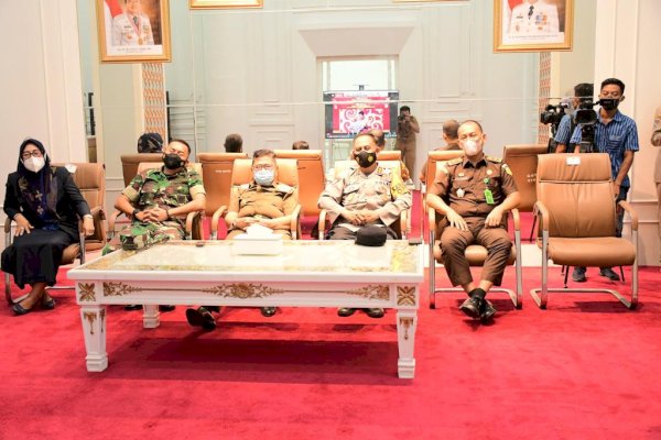 Walikota Palopo Judas Amir Ikuti Peringatan Hari Otonomi Daerah