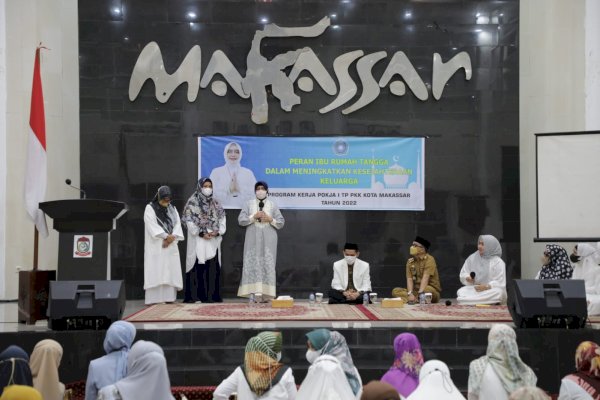 Tingkatkan Kecerdasan Emosional, TP PKK Kota Makassar Gelar Pengajian