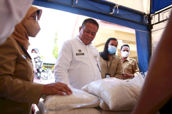 Kementan Pantau Gelar Pangan Murah di Lamongan, Ketersediaan Beras Surplus