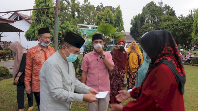 Walikota Palopo Judas Amir Buka Bersama RT/RW