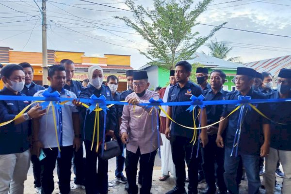 Resmikan Sekretariat NasDem Palopo, Judas Amir: Insyaallah Partai Kita Jadi Pemenang Pemilu 2024