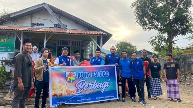 Jelang Idul Fitri, KNPI Palopo Berbagi ke Panti, Tukang Becak Hingga Tukang Ojek