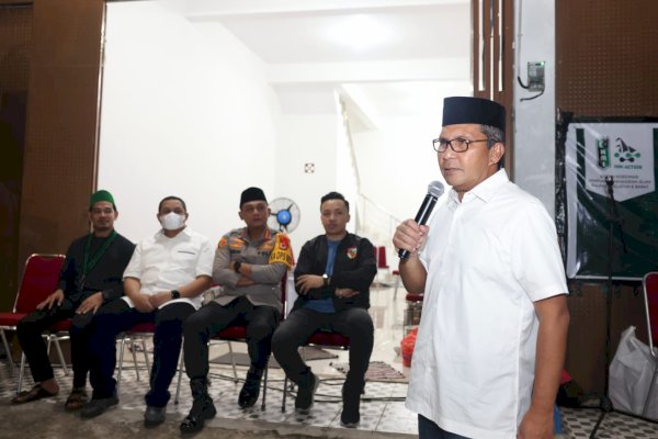 Danny Resmikan Sekretariat Badko HMI Sulselbar