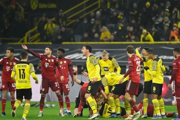 Gebuk Borussia Dortmund, Bayern Muenchen Juara Liga Jerman