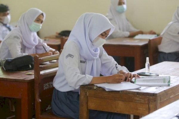 Banyak Tenaga Pendidik Positif Covid-19, DPRD Makassar Minta Sekolah Gelar Pembelajaran Jarak Jauh