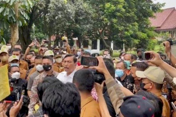 Demo Mahasiswa soal Presiden 3 Periode, Luhut: Mau Kalian Apa?