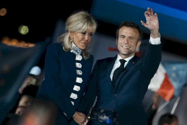 Kalahkan Le Pen yang Nasionalis-Skeptis, Emmanuel Macron Pertahankan kursi Presiden Prancis