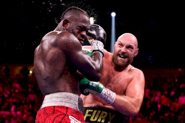 Kalahkan Whyte, Tyson Fury Pertahankan Gelar Juara WBC