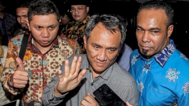 KPK Tegaskan Periksa Andi Arief-Jemmy Setiawan.(F-INT)