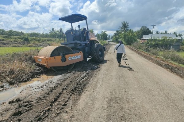 Bupati Wajo Rencana Perbaiki ruas Doping – Atapange, Guru Besar Unhas: Hati-Hati, Fokus Benahi Jalan Kabupaten Saja