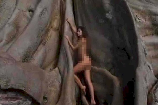 ‘Saya Mohon Maaf Masyarakat Bali dan Indonesia, Saya Menyesali Perbuatanku” Bule yang Viral Telanjang di Pohon Sakral