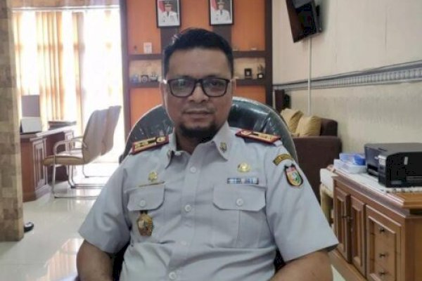 Kadisdag Makassar Arlin Ariesta Minta Pengelola Pasar Pasang Harga Minyak Goreng