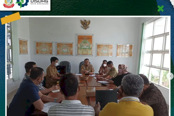 Respon Keluhan Warga soal Minyak Goreng-Bahan Pokok, Kadisdag Makassar Arlin Ariesta PImpin Rapat Terbatas