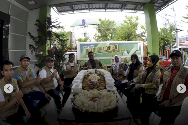 Giat Disdag dalam Menyemarakkan Festival Rebus Makassar