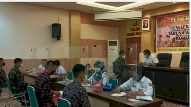 Dukcapil Makassar Laksanakan Verifikasi Administrasi Calon Anggota Polri.