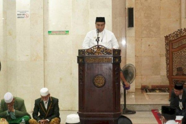 Pemkab Maros Peringati Malam Nuzulul Qur’an di Almarkaz