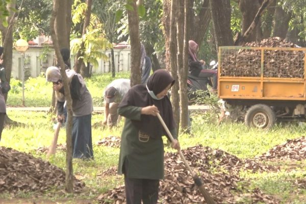 Wujudkan Pangkep Sehat, Pemkab Galakkan Program Jumat Bersih, Libatkan Seluruh OPD