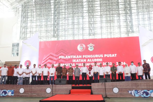 Amran Sulaiman Jabat Ketua IKA Unhas, Danny Pomanto:Kontribusi Besar Dunia Pendidikan