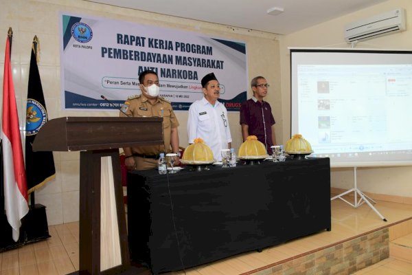 Wakili Walikota Palopo, Asisten II Ilham Hamid Buka Rapat Kerja Program Pemberdayaan Masyarakat Anti Narkoba