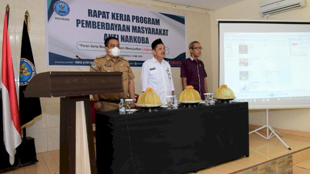 Wakili Walikota Palopo, Asisten II Ilham Hamid Buka Rapat Kerja Program Pemberdayaan Masyarakat Anti Narkoba.