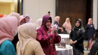 Peringatan Hari Kartini, TP PKK Kota Makassar Hadirkan Rena Basuki