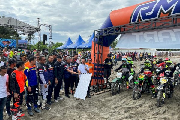 Lepas Rider Kejuaraan Wisata Adventure RMS Trail Pinrang, Andi Irwan : Semoga Jadi Event Tahunan