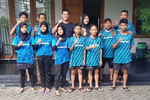 Jamu Atlet Tenis Meja Sulsel di Jakarta, Bupati Pangkep Yusran: “Buktikan Nyali Siri’ Na Pacce”