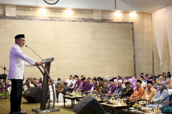 Wali Kota Danny Pomanto Himbau Warga Massenrempulu Bersama Wujudkan Makassar Kota Modern