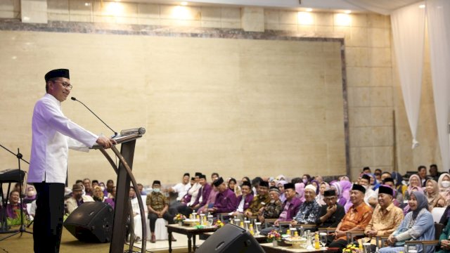 Walikota danny.(F-INT)