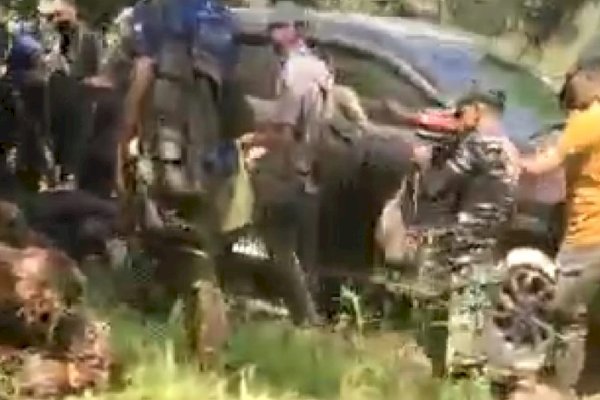 Bentrokan Brimob dan Warga di Ketapang Kalbar, 3 Warga Terluka – 1 Kena Tembak