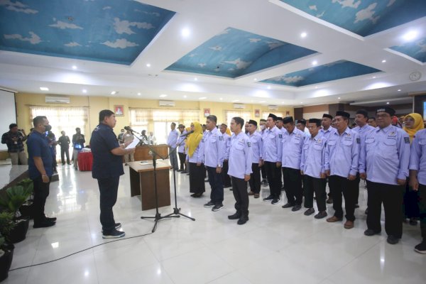 Abdul Hayat Lantik Sekda Jeneponto Muh Arifin Nur Sebagai Ketua Kormi